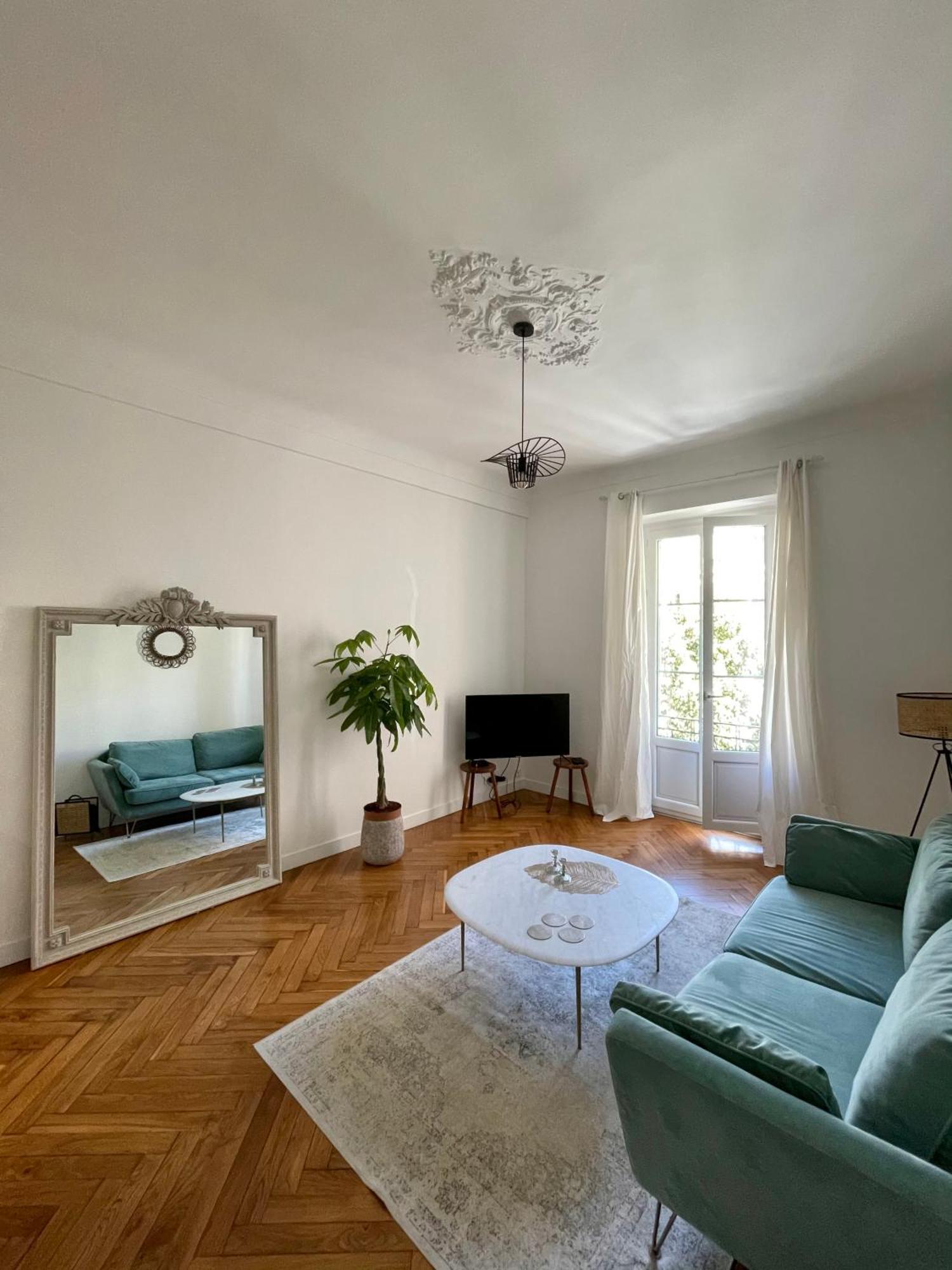 Appartement Nicois Au Coeur Du Triangle D'Or Nice Ngoại thất bức ảnh